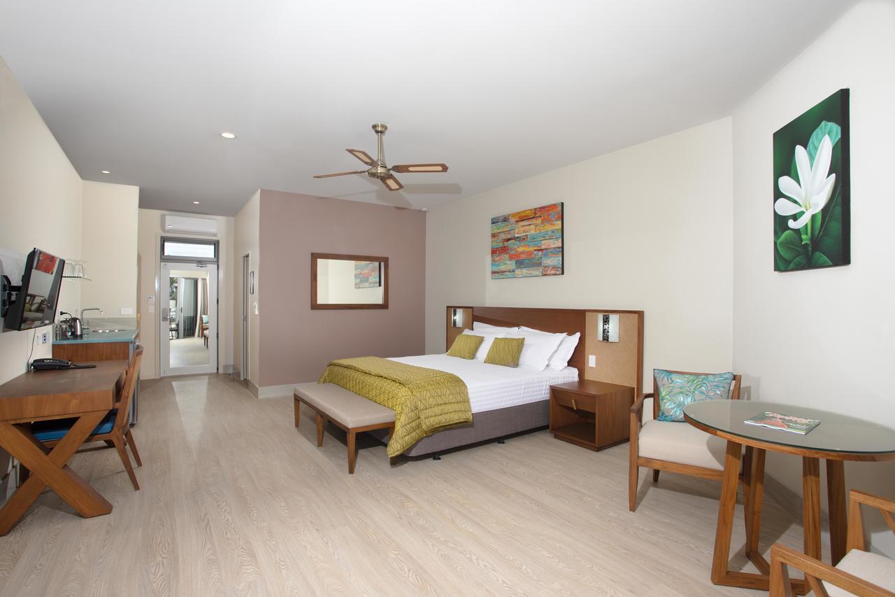 Moana Sands Lagoon Resort - Adults Only Раротонга Екстериор снимка